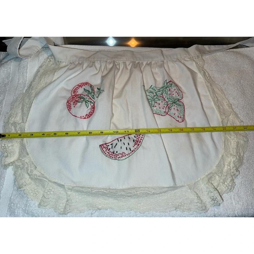 Vintage Hand Embroidered 1/2 Apron Please See‎ Pictures - Stained On Part